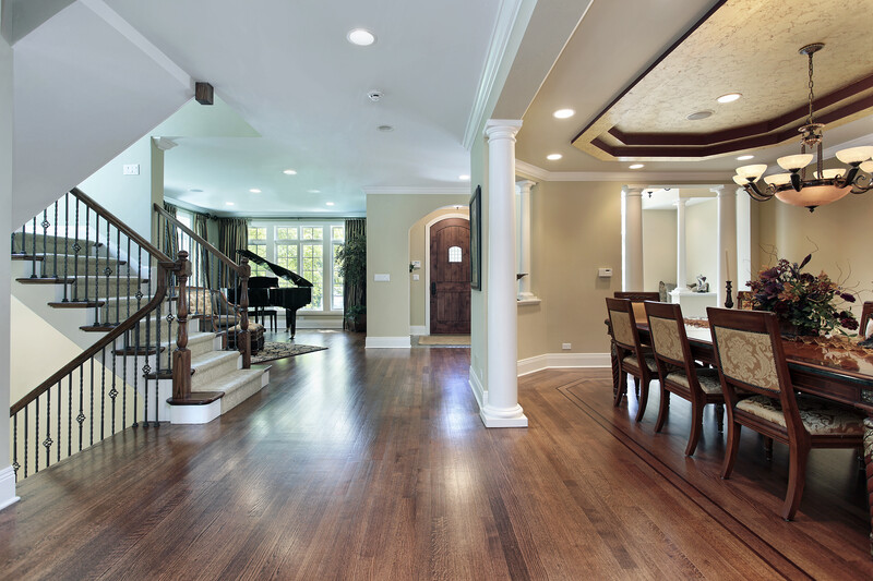 Hardwood vs. Luxury Vinyl: Which Flooring Option Is Right for You?